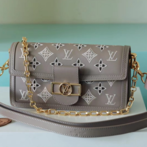 Louis Vuitton Classic Dauphine Handbag – Light Coffee